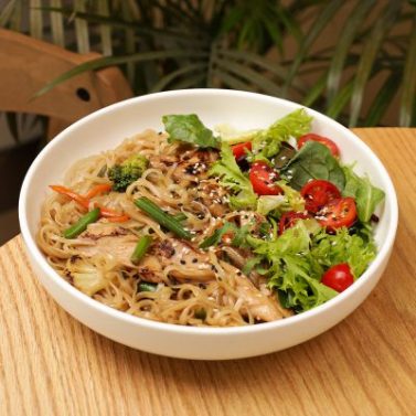 Rice Noodles with Chicken